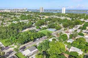 730 47th St, West Palm Beach, FL 33407 - Photo 32