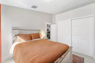 730 47th St, West Palm Beach, FL 33407 - Photo 16