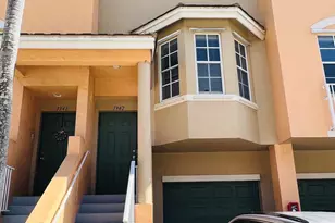 1942 NE 5th St, Boynton Beach, FL 33435 - Photo 1