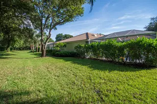 8704 Chapman Oak Ct, Palm Beach Gardens, FL 33410 - Photo 1