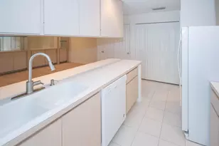 8704 Chapman Oak Ct, Palm Beach Gardens, FL 33410 - Photo 16