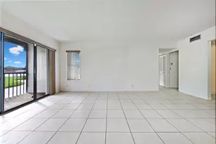 1005 Green Pine Blvd, West Palm Beach, FL 33409 - Photo 4