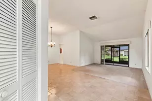 5086 Pine Dr, Boynton Beach, FL 33437 - Photo 4