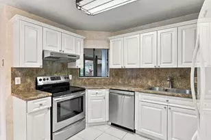 5086 Pine Dr, Boynton Beach, FL 33437 - Photo 22