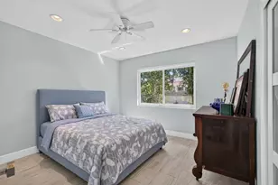 128 Vassar Dr, Lake Worth Beach, FL 33460 - Photo 18