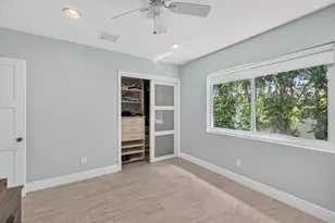 128 Vassar Dr, Lake Worth Beach, FL 33460 - Photo 10
