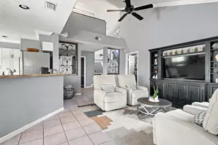 20104 NW 9th Dr, Pembroke Pines, FL 33029 - Photo 24