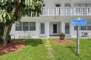85 Kingswood E, West Palm Beach, FL 33417 - Photo 2