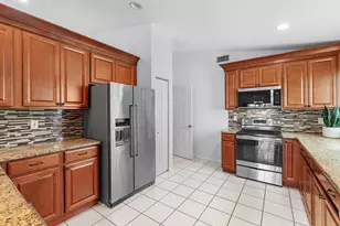 5737 Royal Club Dr Dr, Boynton Beach, FL 33437 - Photo 12