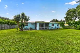 1053 NW Terrace Rd, Stuart, FL 34994 - Photo 14