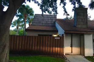 4144 Palm Bay Cir, West Palm Beach, FL 33406 - Photo 1