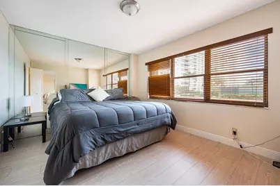 5100 N Ocean Boulevard #316, Lauderdale by the Sea, FL 33308 - Photo 4