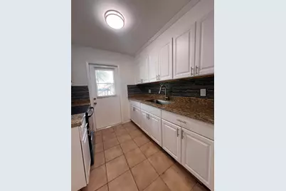 645 SW 20th Court #0020, Delray Beach, FL 33445 - Photo 6