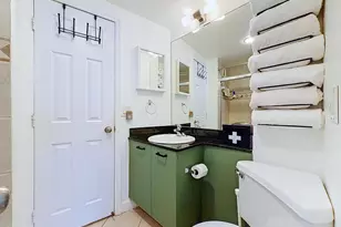 3250 NE 28th St, Fort Lauderdale, FL 33308 - Photo 12