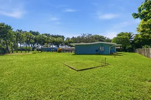 4501 E Country Club Cir, Plantation, FL 33317 - Photo 40