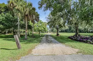 5866 37th St, Vero Beach, FL 32966 - Photo 4