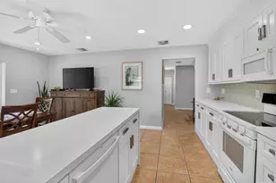 4675 Canal Dr, Lake Worth, FL 33463 - Photo 16