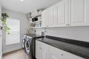2501 Mahogany Pl, Palm Beach Gardens, FL 33418 - Photo 20