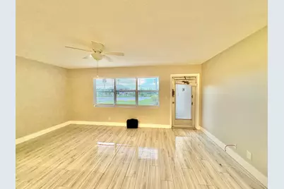 9 Salisbury A, West Palm Beach, FL 33417 - Photo 2