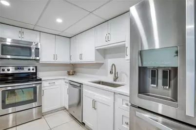 101 Briny Avenue #809, Pompano Beach, FL 33062 - Photo 8