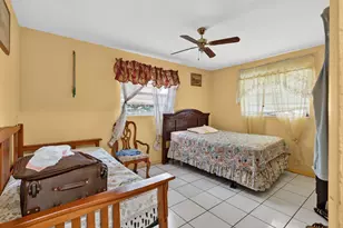 913 Jamaican Dr, West Palm Beach, FL 33415 - Photo 20