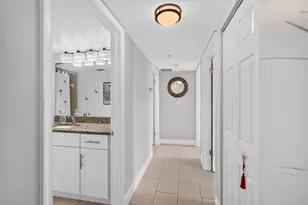 8200 Lakeshore Dr, Hypoluxo, FL 33462 - Photo 52