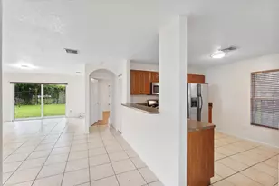 2212 NW 9th Ct, Fort Lauderdale, FL 33311 - Photo 6