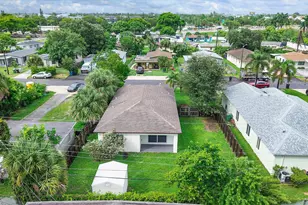 2212 NW 9th Ct, Fort Lauderdale, FL 33311 - Photo 24