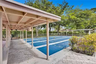 7490 NW 1st St, Margate, FL 33063 - Photo 36