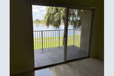 5061 Wiles Road #202, Coconut Creek, FL 33073 - Photo 10