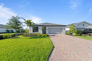 3849 Passion Vine Dr, Alva, FL 33920 - Photo 2