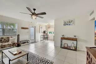 169 Brittany D, Delray Beach, FL 33446 - Photo 4
