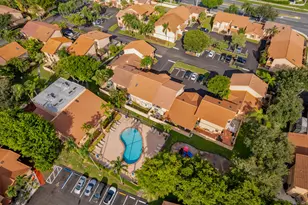 942 SW 113th Terrace, Pembroke Pines, FL 33025 - Photo 52
