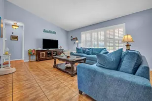8026 Marshwood Ln, Lake Worth, FL 33467 - Photo 14