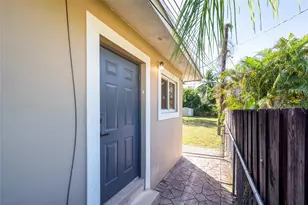 2726 Adams St, Hollywood, FL 33020 - Photo 12