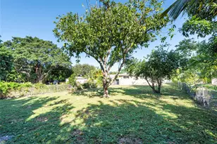 2726 Adams St, Hollywood, FL 33020 - Photo 10