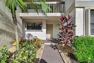 12926 Briarlake Drive #104b, Palm Beach Gardens, FL 33418 - Photo 2