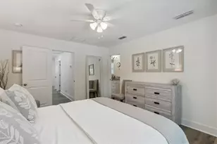 913 S 7th St, Fernandina Beach, FL 32034 - Photo 22