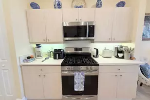 360 NW Sunview Way, Port Saint Lucie, FL 34986 - Photo 16