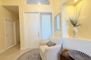 360 NW Sunview Way, Port Saint Lucie, FL 34986 - Photo 14