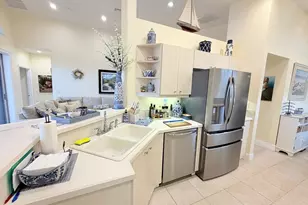 360 NW Sunview Way, Port Saint Lucie, FL 34986 - Photo 4
