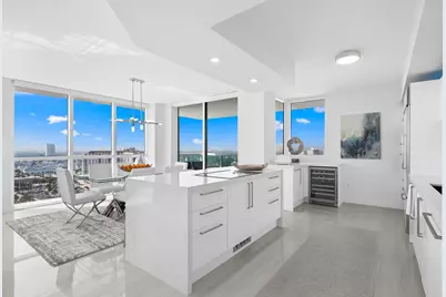 101 S Fort Lauderdale Beach Boulevard #1807, Fort Lauderdale, FL 33316 - Photo 4