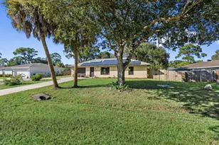 7804 San Carlos Dr, Fort Pierce, FL 34951 - Photo 2