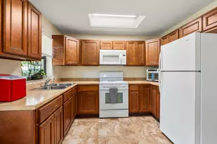 7804 San Carlos Dr, Fort Pierce, FL 34951 - Photo 8