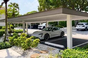 40 Pelican Pointe Dr, Delray Beach, FL 33483 - Photo 8