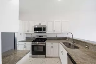 392 NW Breezy Point Loop, Port Saint Lucie, FL 34986 - Photo 8