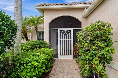 392 NW Breezy Point Loop, Port Saint Lucie, FL 34986 - Photo 4