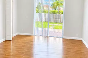 3829 Woodfield Dr, Coconut Creek, FL 33073 - Photo 4