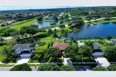 5574 Bermuda Dunes Circle, Lake Worth, FL 33463 - Photo 4