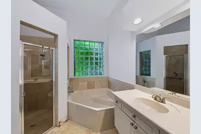 5574 Bermuda Dunes Circle, Lake Worth, FL 33463 - Photo 22